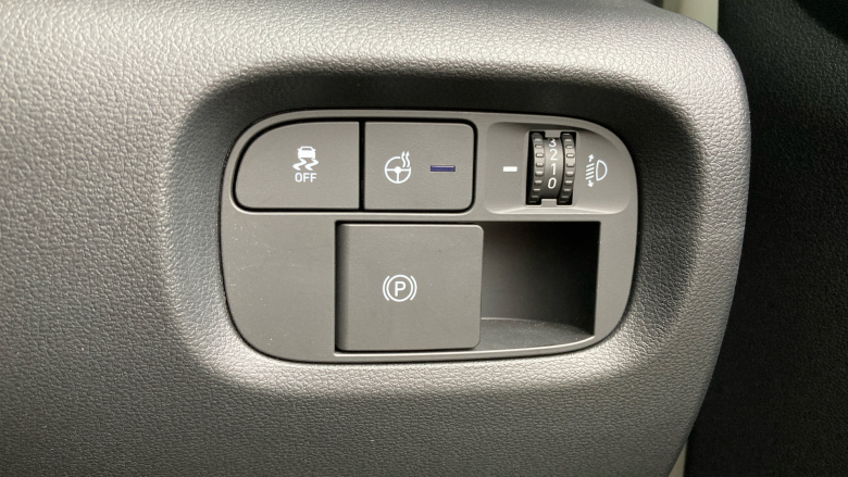 Hyundai INSTER 85kW 02 49kWh 5dr Auto Electric Hatchback